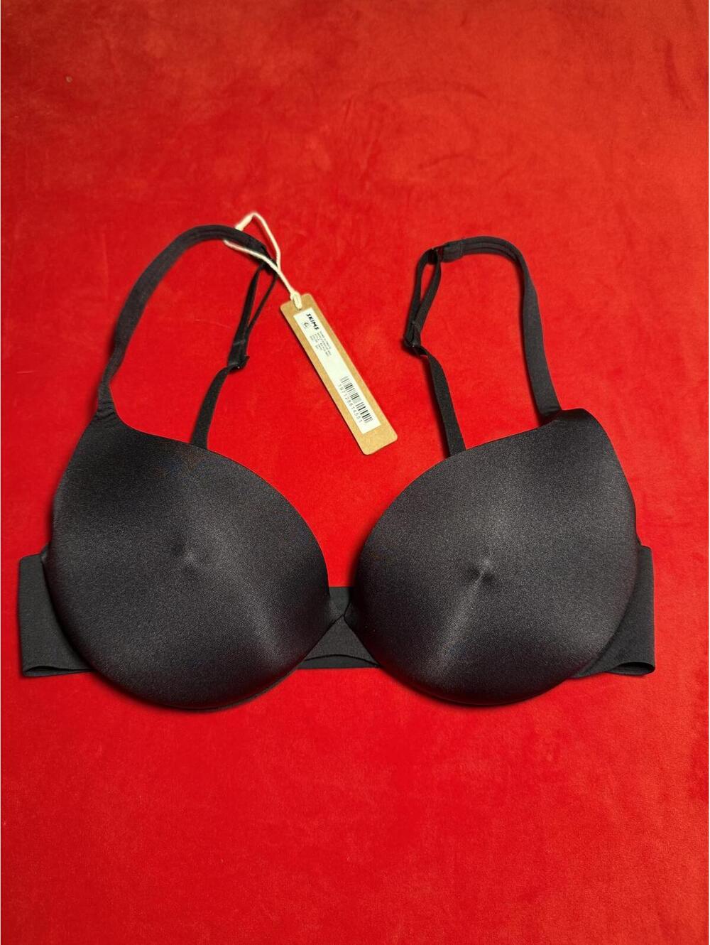 Skims Ultimate Nipple Push Up Bra Color ONYX Size 36C